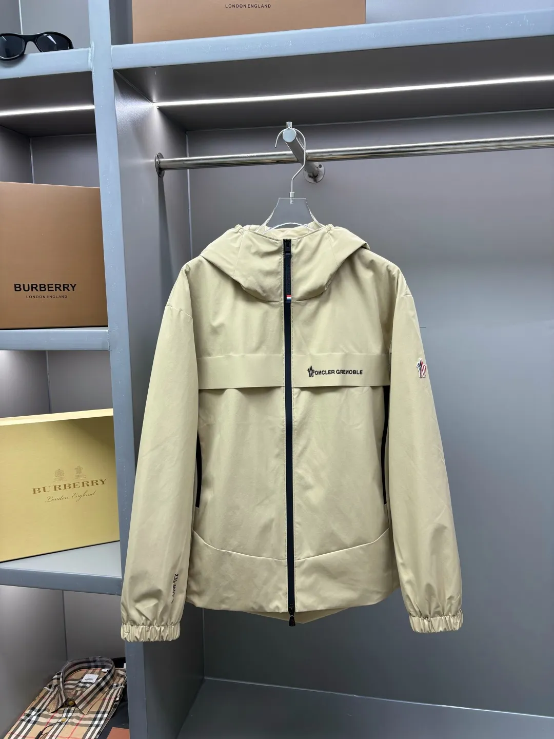 Moncler ,Premium Factory 。 Mon.. e Premium ！ PK ， ！ Quality 。 ， ， 。 ！ · ， ， 。 ， ， ， 。 ， ， 。 ， ， ， ， 。 Size：48、50、52、54、56